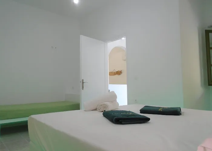 Leros Eleonas شقة *