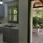 Leros Eleonas * أليندا